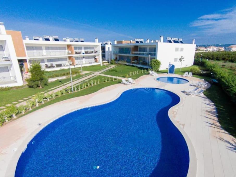 Superbe Appartement En Residence Avec Piscine Olhos de Agua  Buitenkant foto